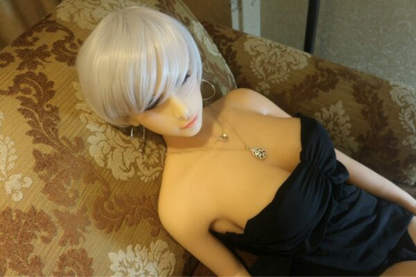 Valerie – Classic Sex Doll 5′2” (158cm) Cup DD - Image 4